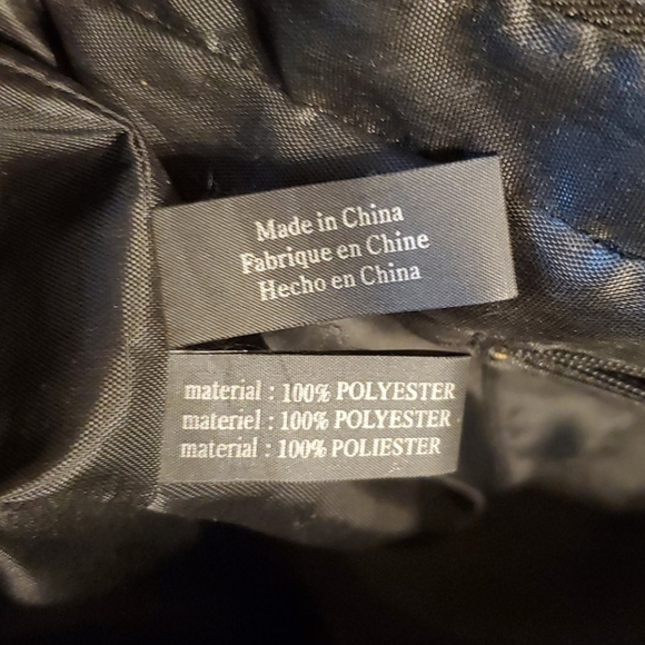 Kenneth Cole Reaction Black Handbag - Picture 7 of 8